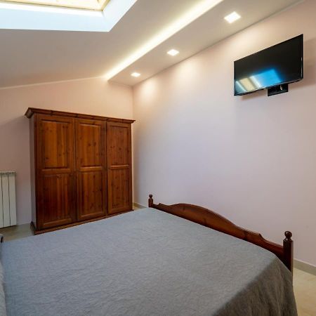 Villa Dei Cesari Bed & Breakfast Santa Maria La Carita Экстерьер фото