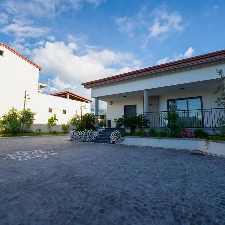 Villa Dei Cesari Bed & Breakfast Santa Maria La Carita Экстерьер фото